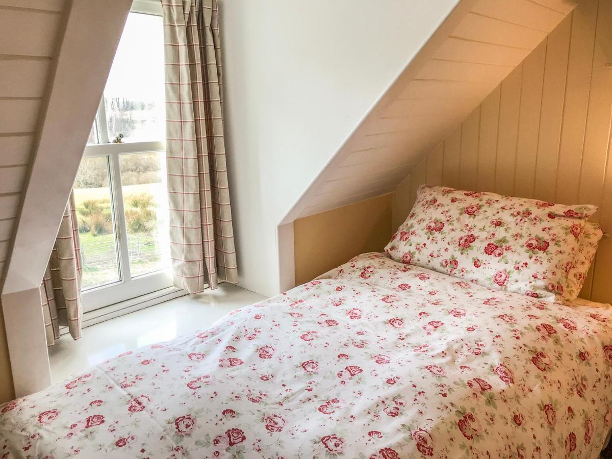 6 Knott Villa Flashader ภายนอก รูปภาพ